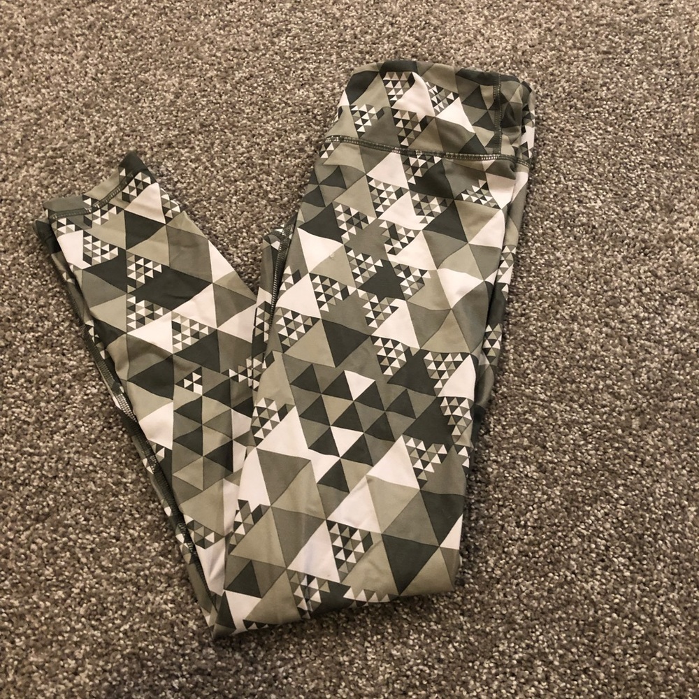 High rise yoga pants